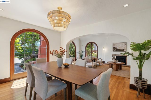 1635 High St, Alameda, CA 94501