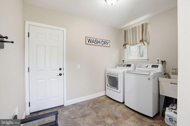 39 ERICH DR, Churchville, PA 18966