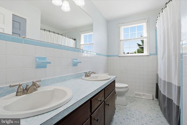 39 ERICH DR, Churchville, PA 18966