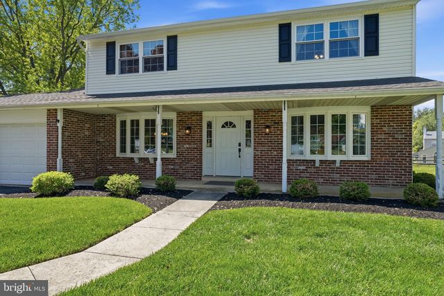 39 ERICH DR, Churchville, PA 18966