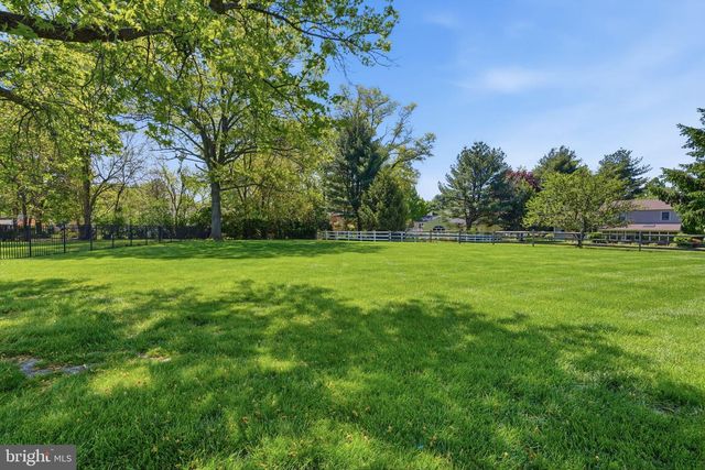 39 ERICH DR, Churchville, PA 18966