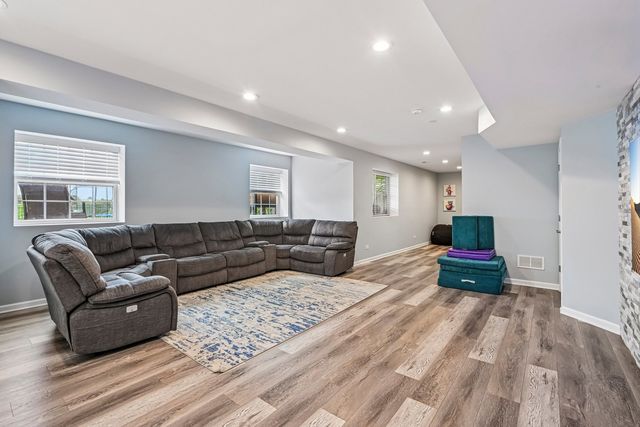 14908 Richton Drive, Lockport, IL 60441
