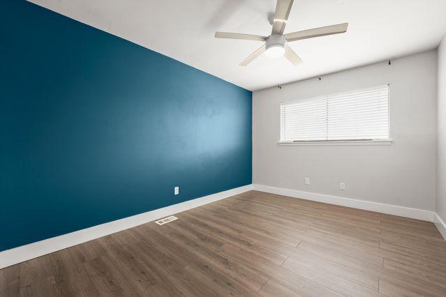 6410 Chimney Creek CIR B, Austin, TX 78723