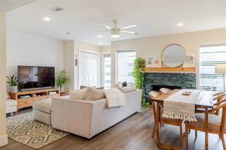 6410 Chimney Creek CIR B, Austin, TX 78723