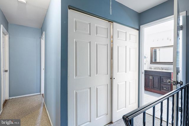 4 FAIRWAY BLVD, Pennsauken, NJ 08109