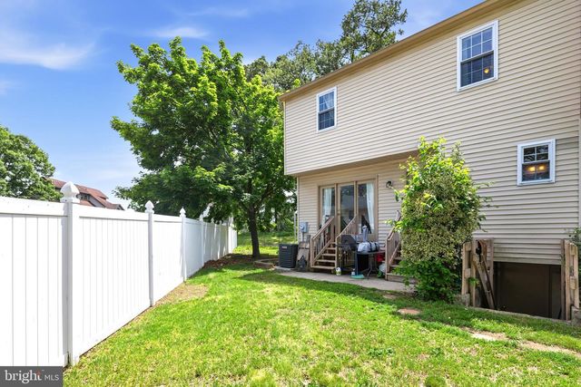 4 FAIRWAY BLVD, Pennsauken, NJ 08109