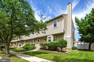4 FAIRWAY BLVD, Pennsauken, NJ 08109