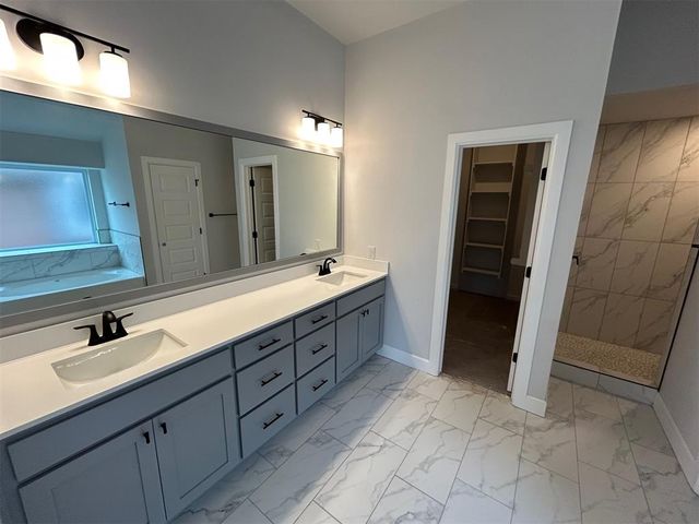 2517 NW 196th Street, Edmond, OK 73012