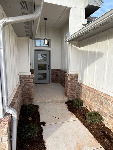 2517 NW 196th Street, Edmond, OK 73012