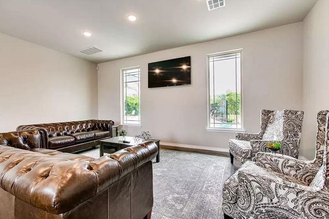 2517 NW 196th Street, Edmond, OK 73012