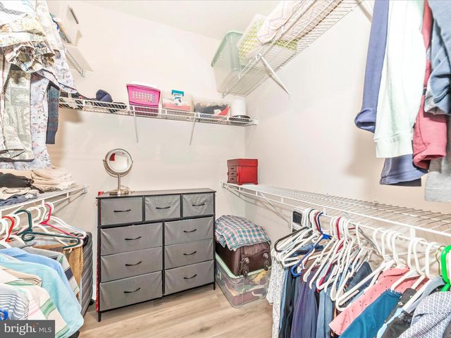 9510 NATURE TRL, Montgomery Village, MD 20886