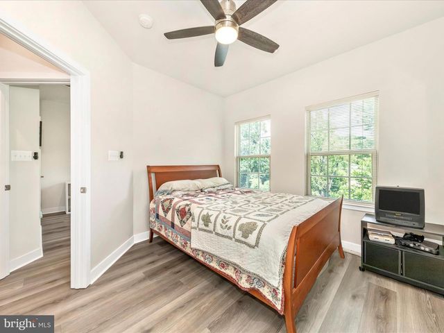 9510 NATURE TRL, Montgomery Village, MD 20886