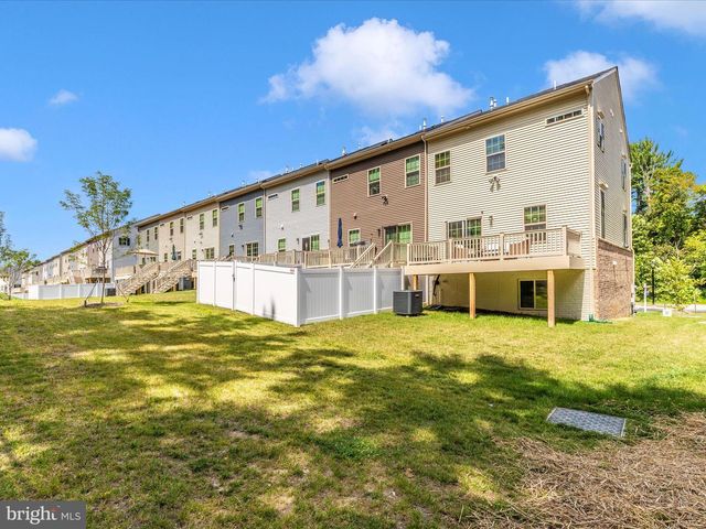 9510 NATURE TRL, Montgomery Village, MD 20886