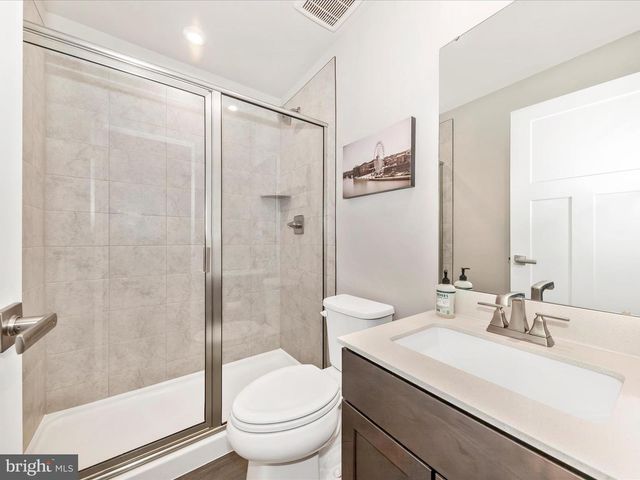 9510 NATURE TRL, Montgomery Village, MD 20886