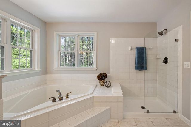 6558 STONERIDGE CT, Warrenton, VA 20187