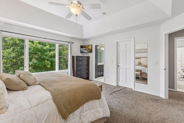 9009 Zanzibar Lane N, Maple Grove, MN 55311