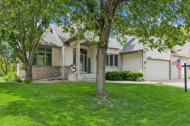 9009 Zanzibar Lane N, Maple Grove, MN 55311