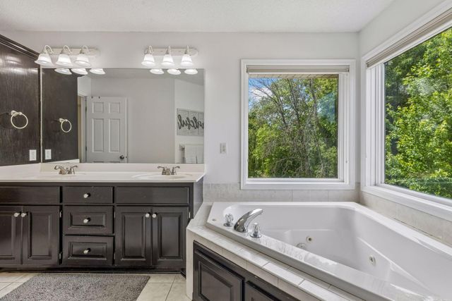 9009 Zanzibar Lane N, Maple Grove, MN 55311