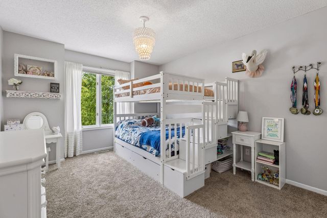 9009 Zanzibar Lane N, Maple Grove, MN 55311