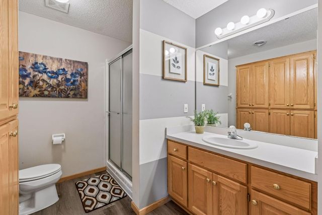 9009 Zanzibar Lane N, Maple Grove, MN 55311