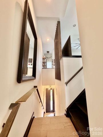 1005 Zinc Lane, Charlotte, NC 28205