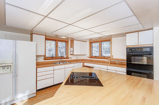 1424 BRADFORD DR, Columbia, MO 65203