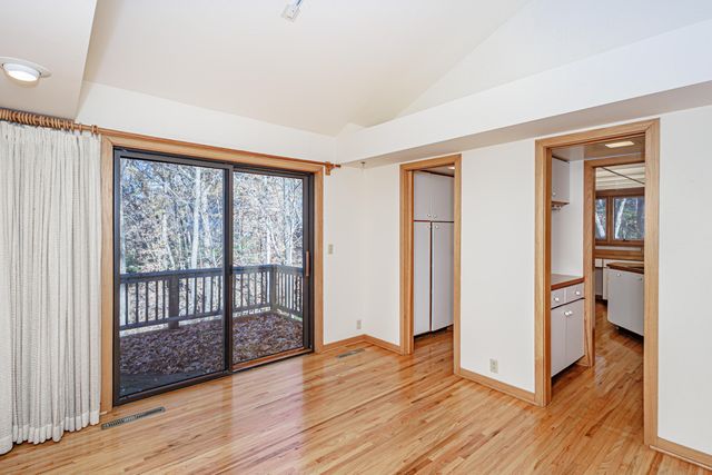 1424 BRADFORD DR, Columbia, MO 65203