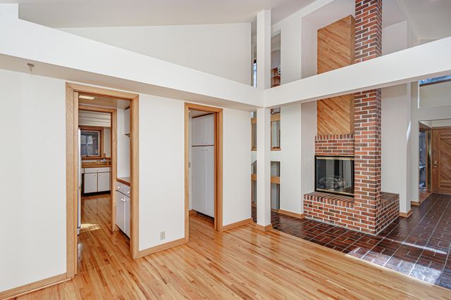 1424 BRADFORD DR, Columbia, MO 65203