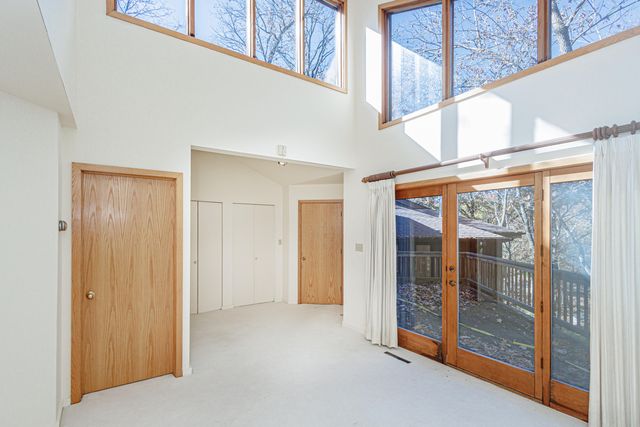 1424 BRADFORD DR, Columbia, MO 65203