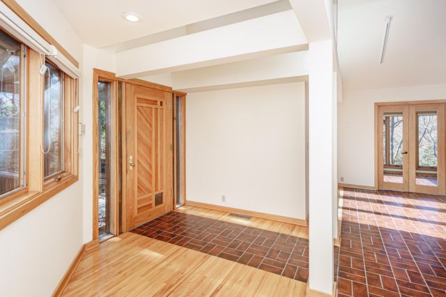 1424 BRADFORD DR, Columbia, MO 65203