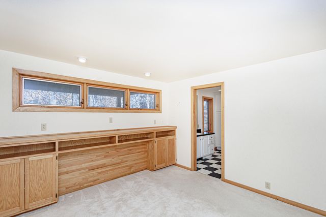 1424 BRADFORD DR, Columbia, MO 65203