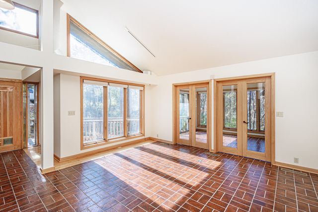 1424 BRADFORD DR, Columbia, MO 65203