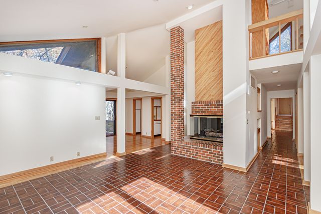 1424 BRADFORD DR, Columbia, MO 65203