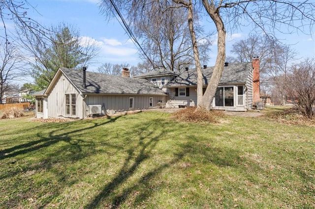 4309 Grandview Road, Kansas City, MO 64137