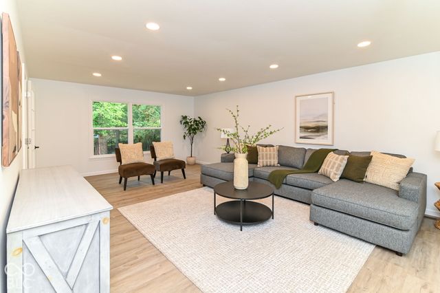 7020 Eastwick Lane, Indianapolis, IN 46256