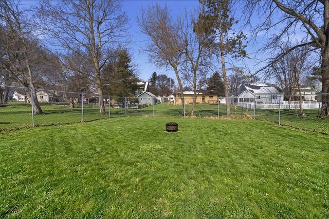 736 Ansley Avenue, Milton, WI 53563