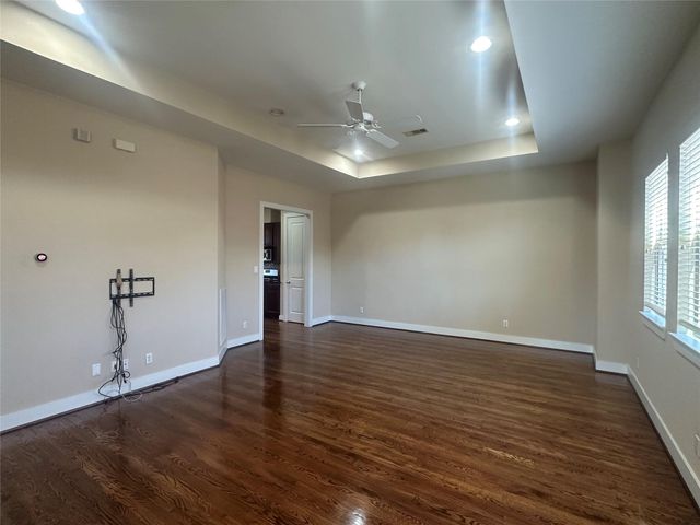 1715 W 24th Street, Houston, TX 77008