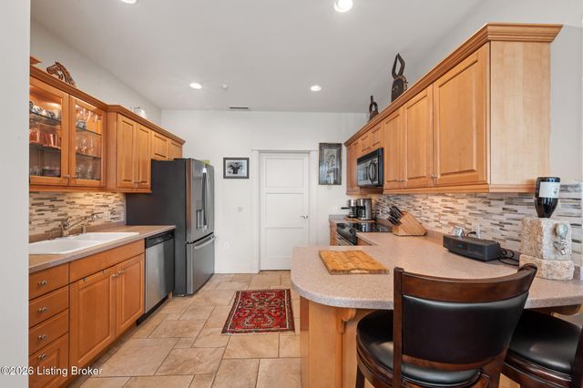 222 E Witherspoon St UNIT 806, Louisville, KY 40202