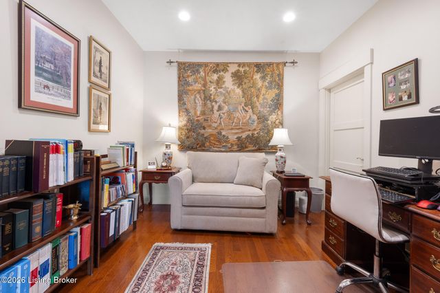 222 E Witherspoon St UNIT 806, Louisville, KY 40202