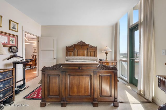 222 E Witherspoon St UNIT 806, Louisville, KY 40202