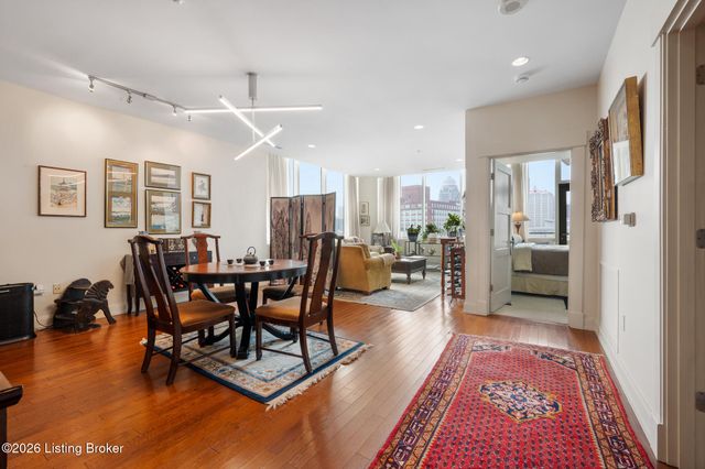 222 E Witherspoon St UNIT 806, Louisville, KY 40202