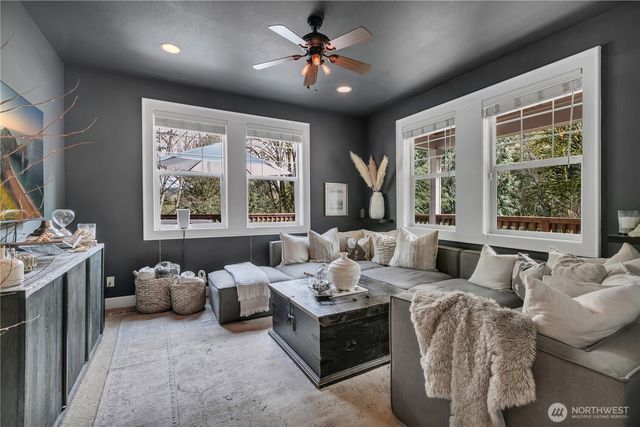 11645 11645 Sunray Lane SE, Olalla, WA 98359