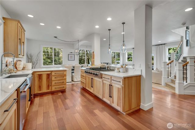 11645 11645 Sunray Lane SE, Olalla, WA 98359