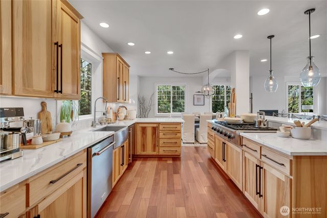 11645 11645 Sunray Lane SE, Olalla, WA 98359