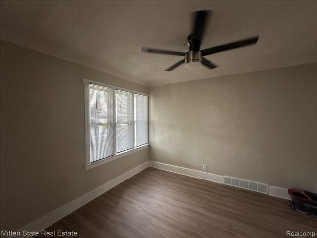 16225 CHEYENNE Street, Detroit, MI 48235