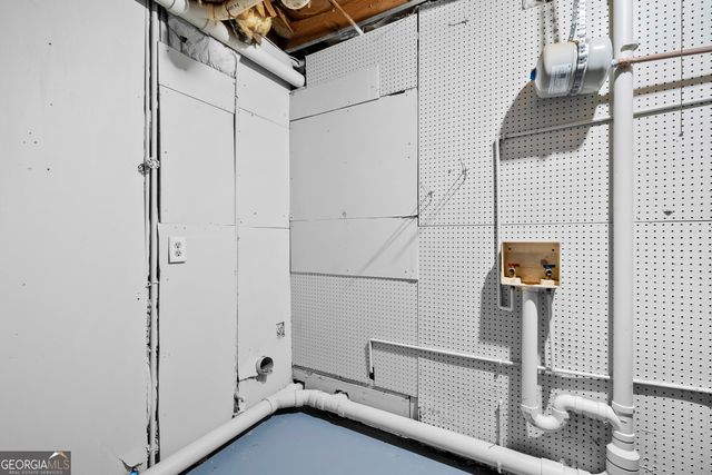 6155 Pointer Way, Douglasville, GA 30135