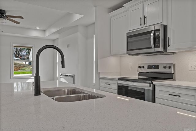 620 N 4th Street, Paragould, AR 72450