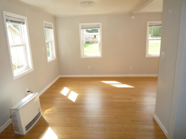 1 Champlain St, Redford, NY 12978