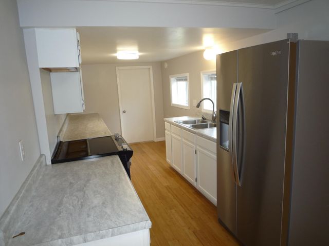 1 Champlain St, Redford, NY 12978