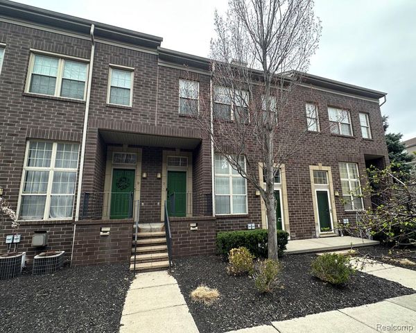 7 GEORGETOWN, Dearborn, MI 48126